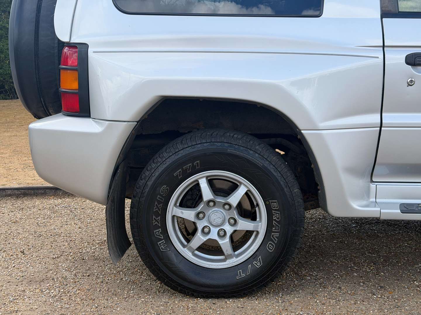 <p>1997 MITSUBISHI PAJERO EVOLUTION</p>