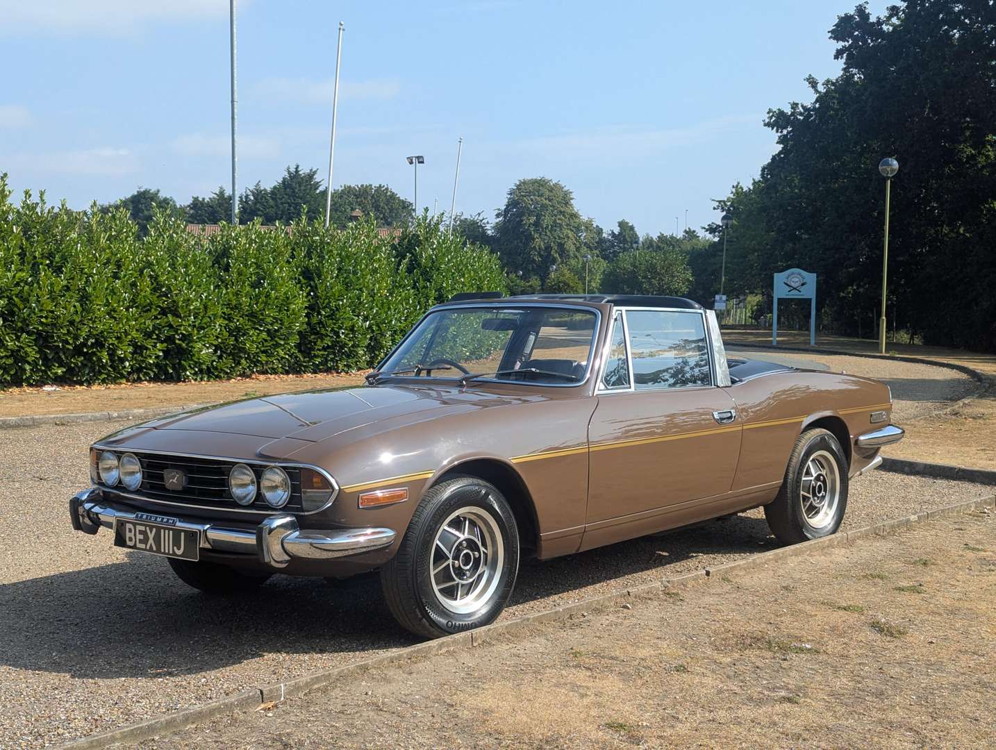 <p>1971 TRIUMPH STAG AUTO</p>