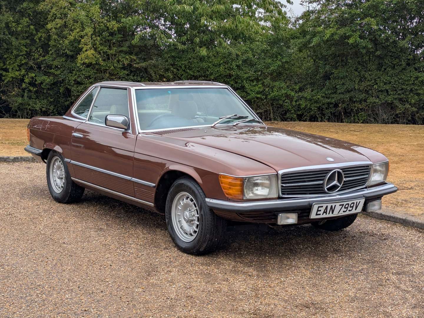 <p>1980 MERCEDES 350SL R107 AUTO</p>