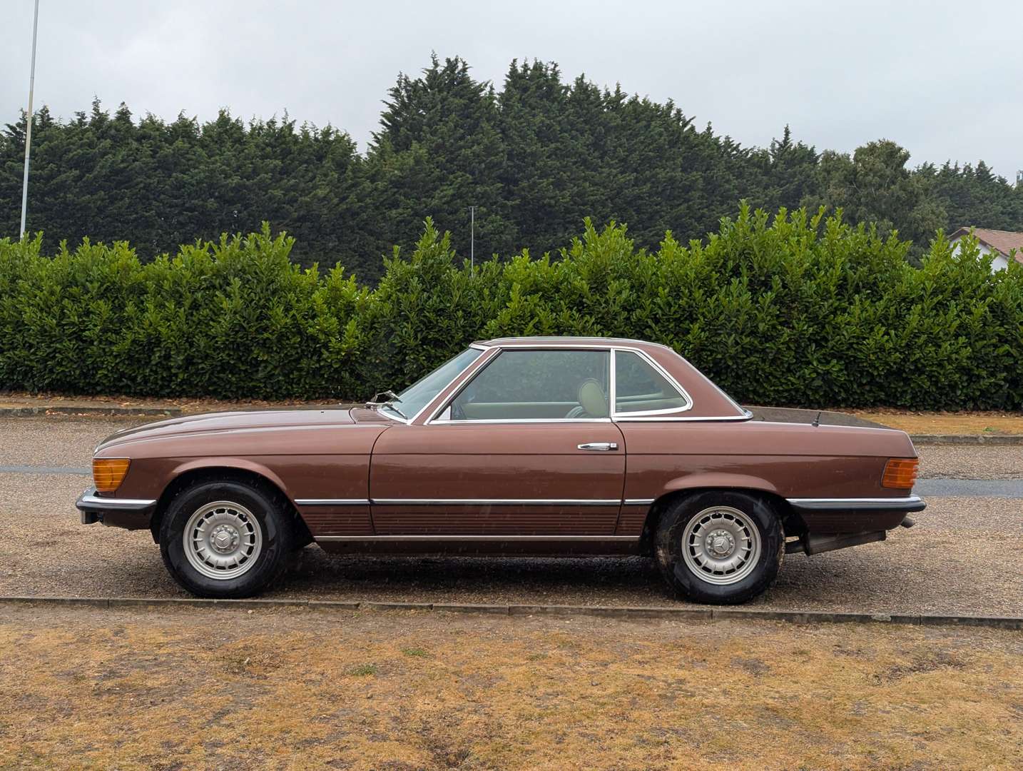 <p>1980 MERCEDES 350SL R107 AUTO</p>