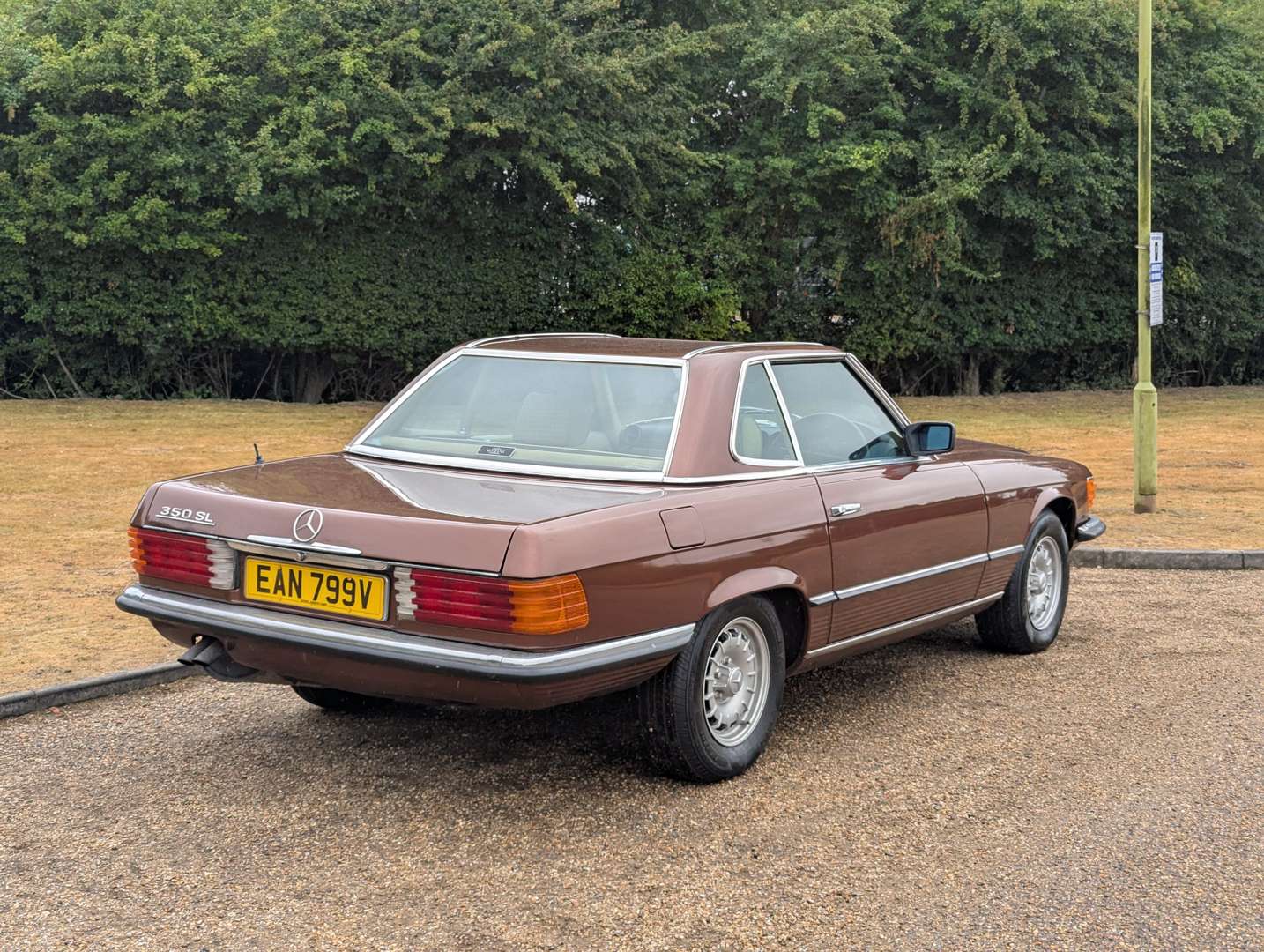 <p>1980 MERCEDES 350SL R107 AUTO</p>