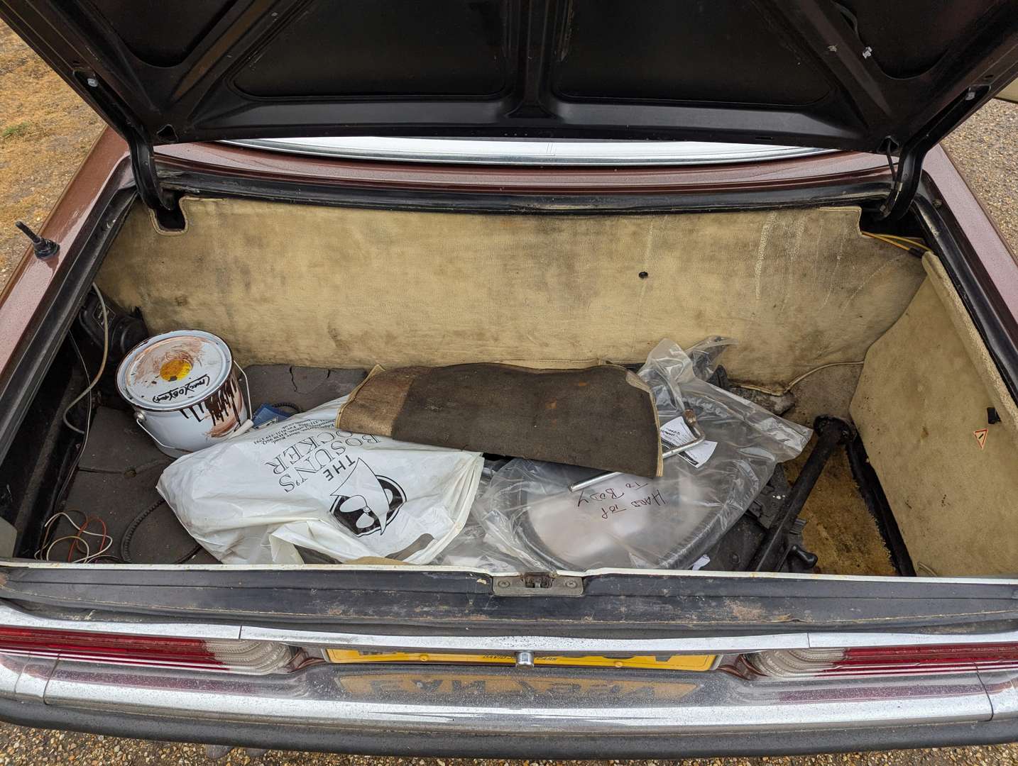<p>1980 MERCEDES 350SL R107 AUTO</p>