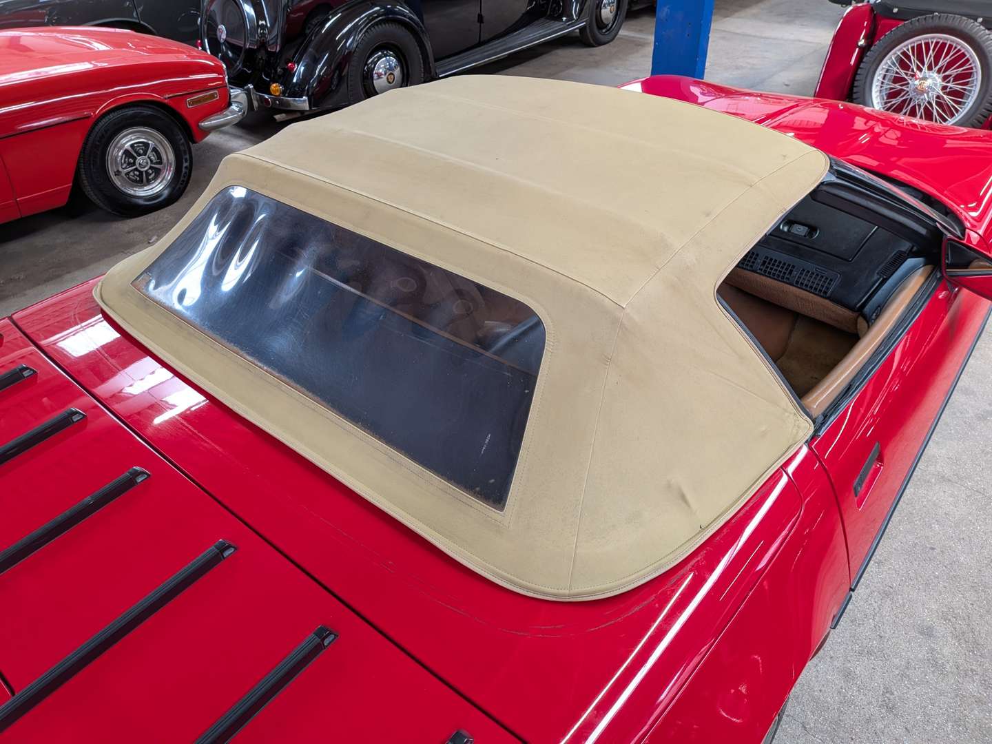 <p>1990 CHEVROLET CORVETTE LHD</p>