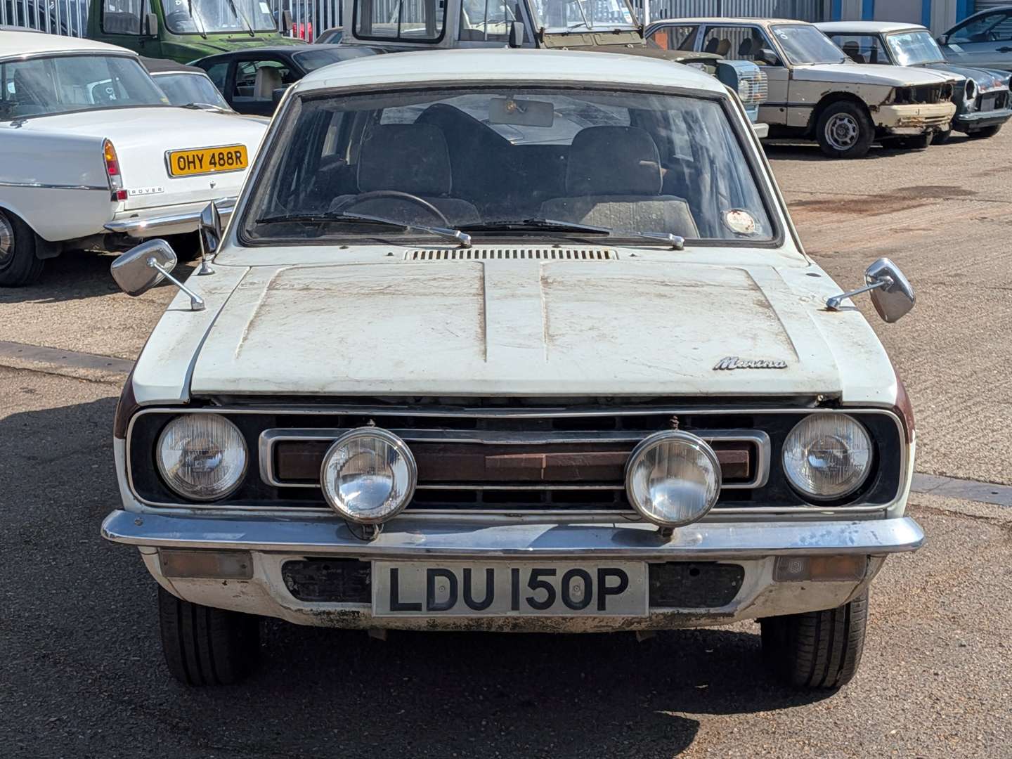 <p>1975 MORRIS MARINA 1.8 SDL ESTATE</p>