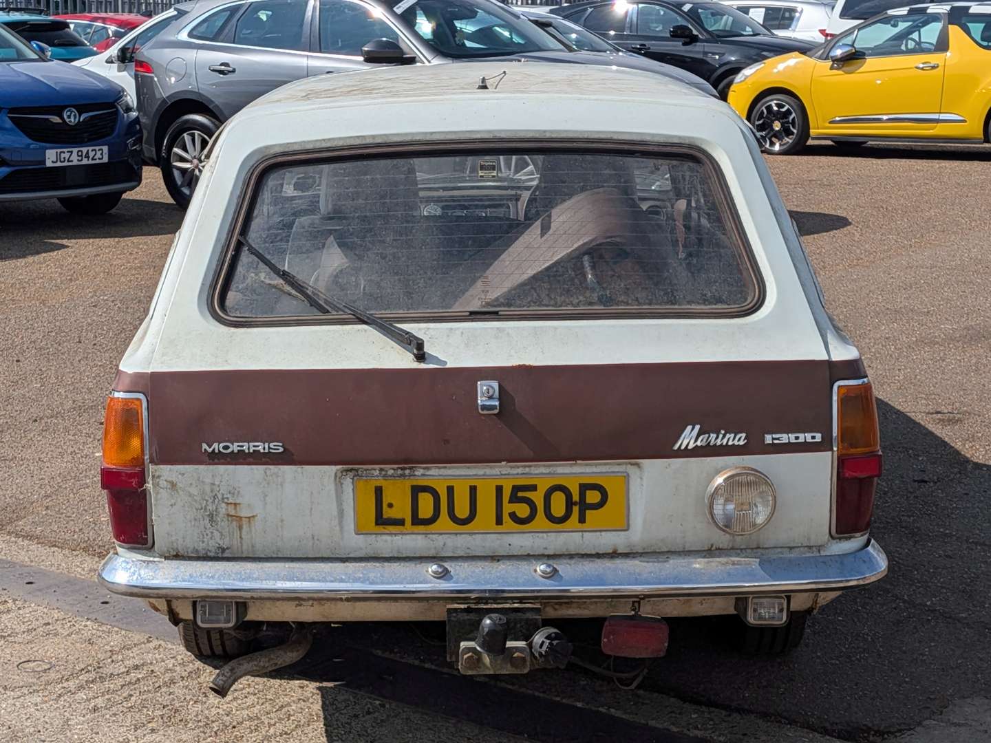 <p>1975 MORRIS MARINA 1.8 SDL ESTATE</p>