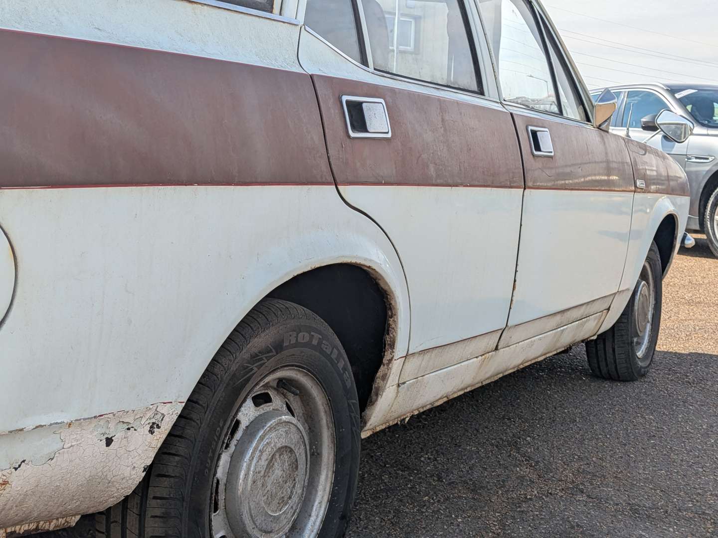<p>1975 MORRIS MARINA 1.8 SDL ESTATE</p>