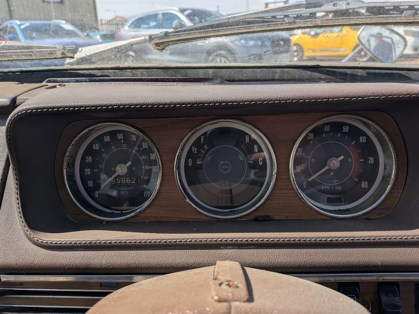 <p>1975 MORRIS MARINA 1.8 SDL ESTATE</p>