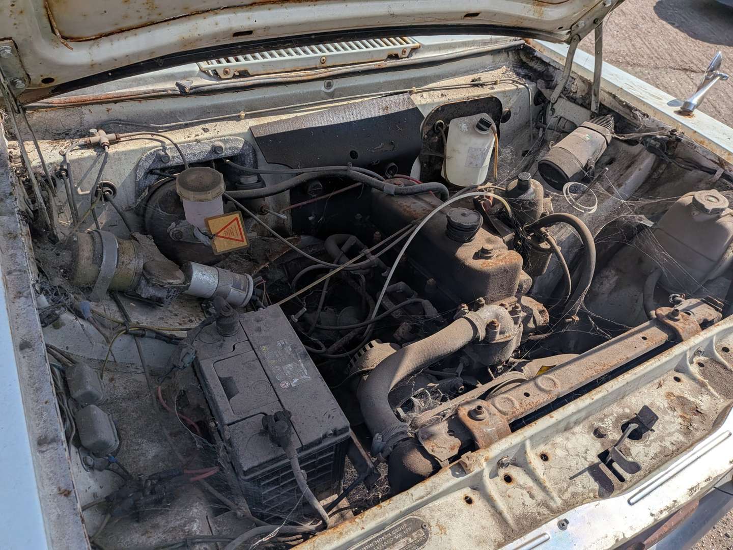 <p>1975 MORRIS MARINA 1.8 SDL ESTATE</p>
