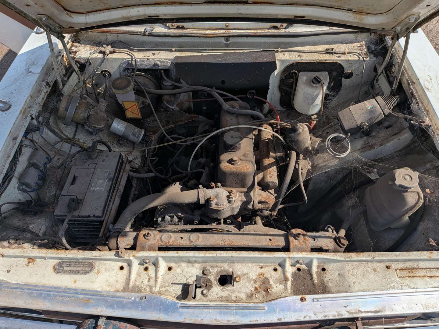 <p>1975 MORRIS MARINA 1.8 SDL ESTATE</p>