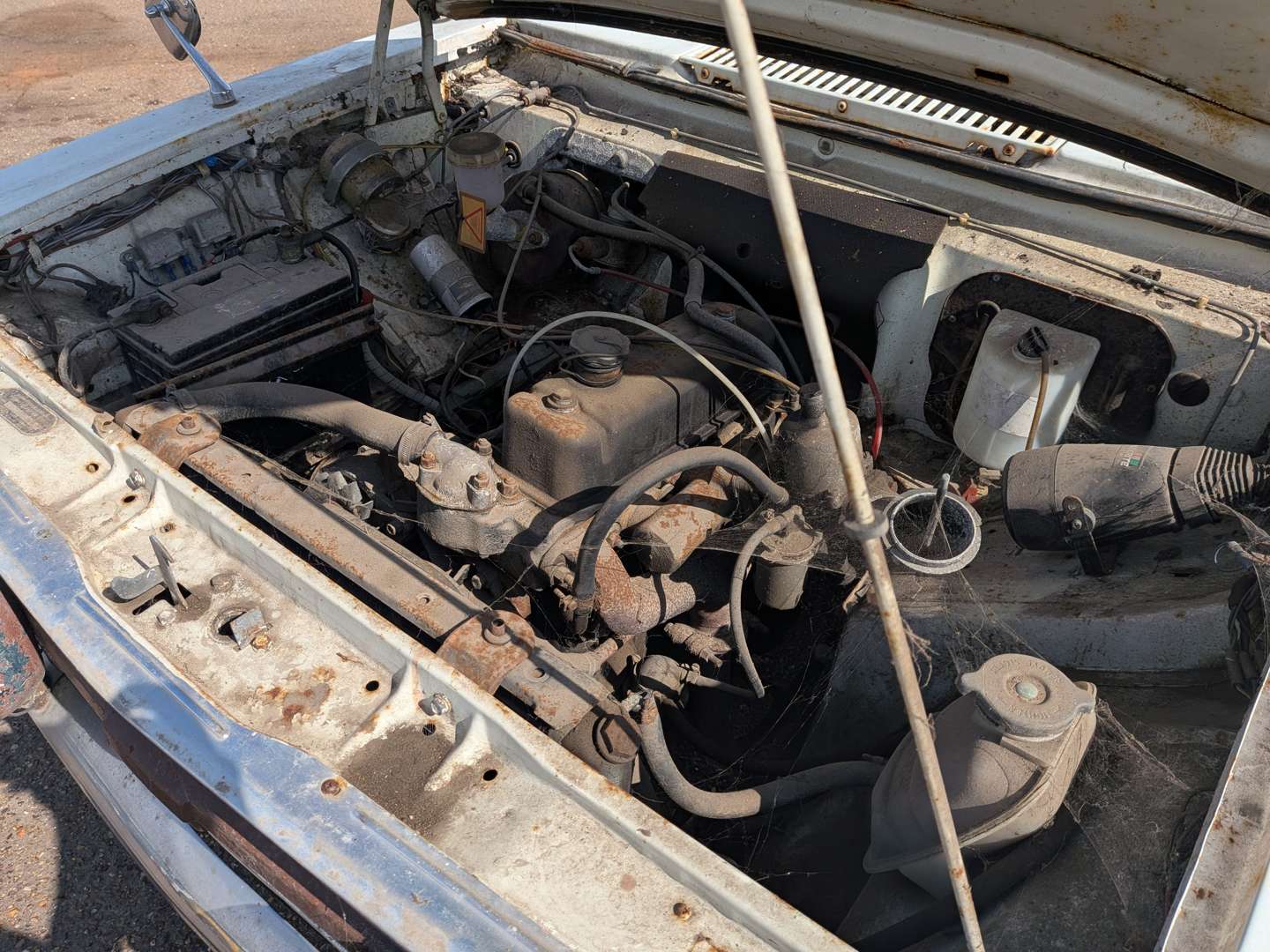 <p>1975 MORRIS MARINA 1.8 SDL ESTATE</p>