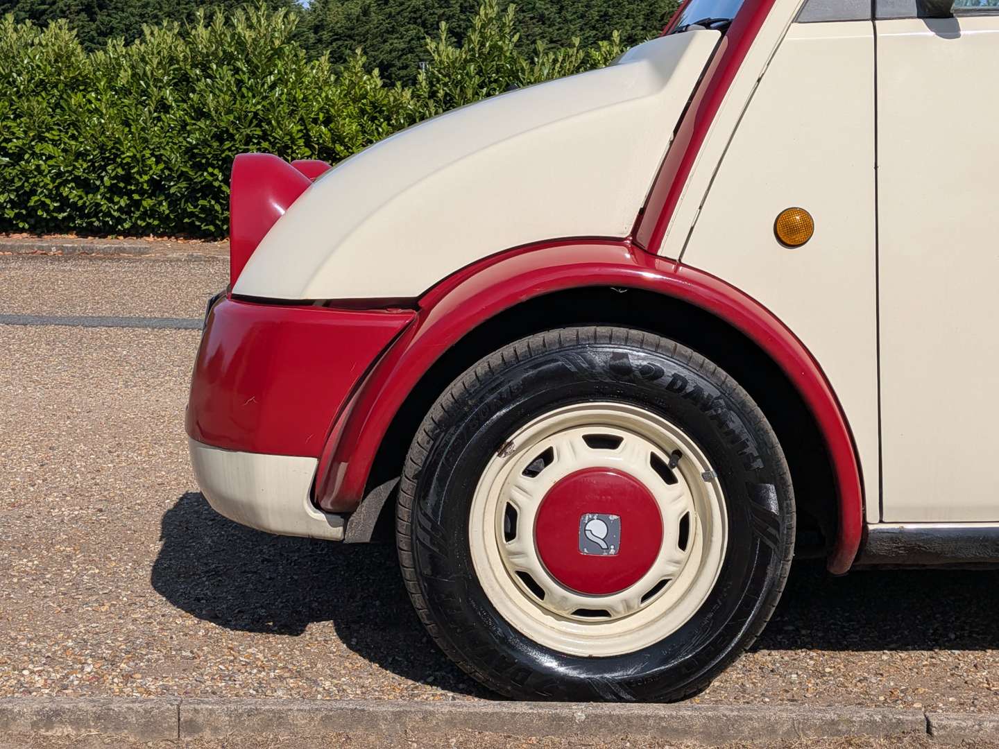 <p>1990 NISSAN S-CARGO</p>