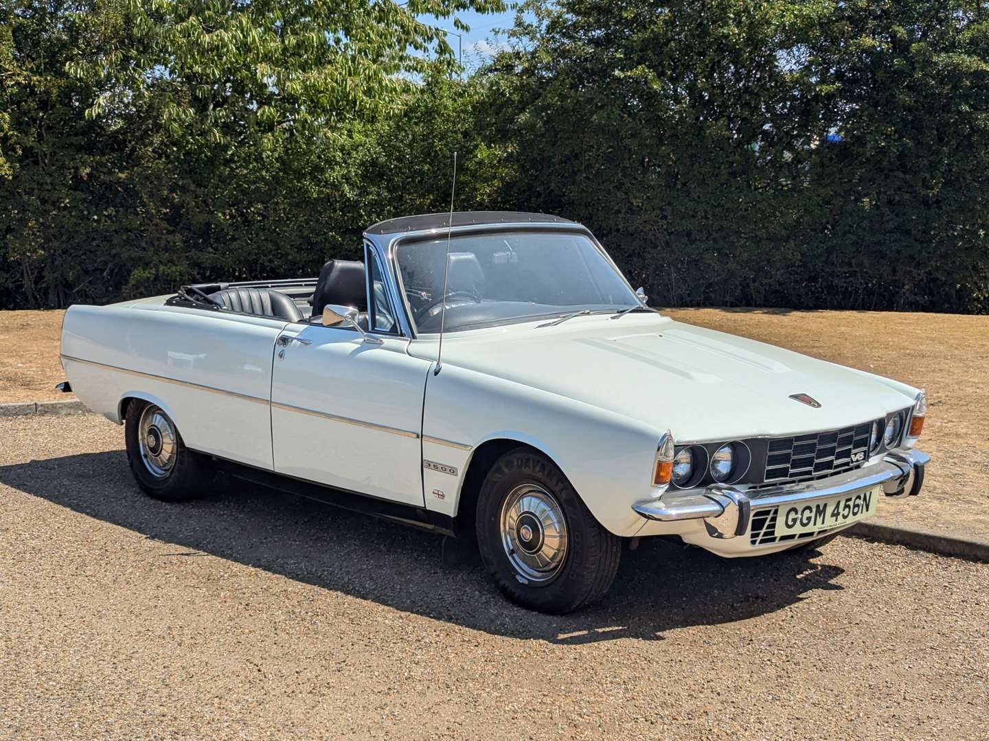 <p>1974 ROVER P6 3500 CONVERTIBLE</p>