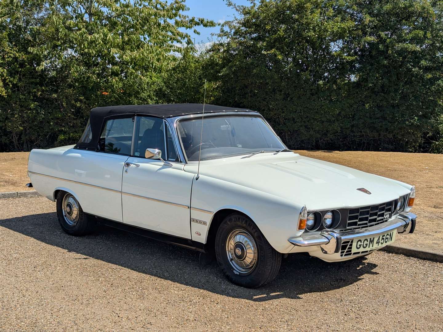 <p>1974 ROVER P6 3500 CONVERTIBLE</p>