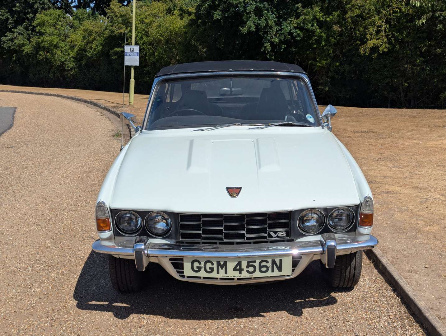 <p>1974 ROVER P6 3500 CONVERTIBLE</p>