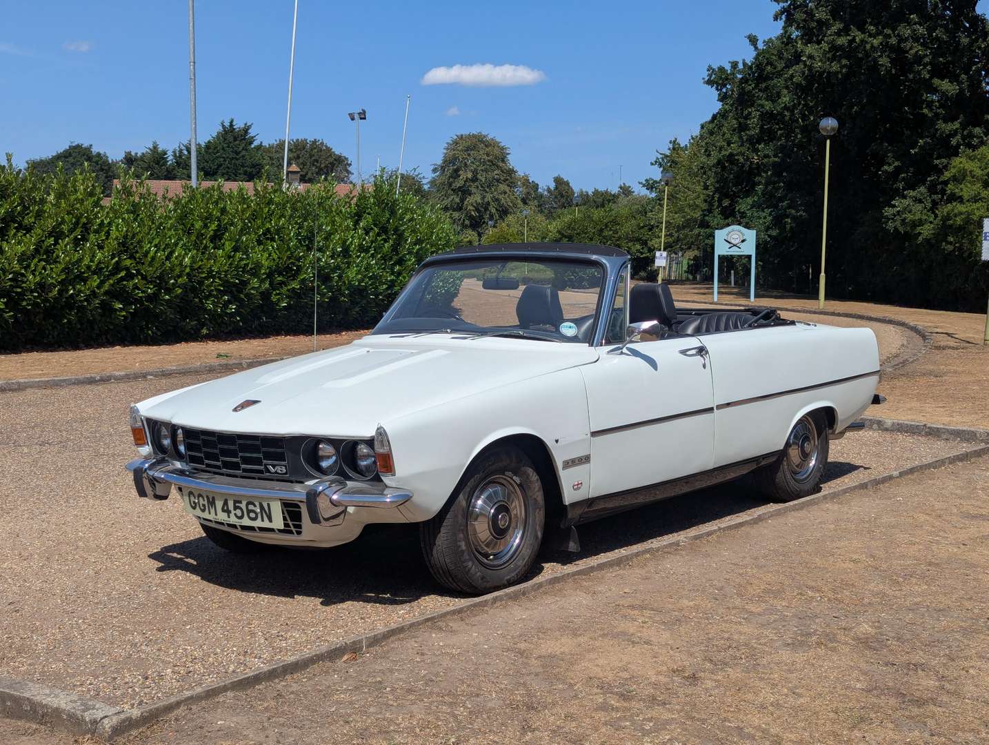 <p>1974 ROVER P6 3500 CONVERTIBLE</p>