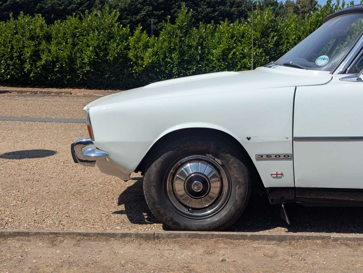 <p>1974 ROVER P6 3500 CONVERTIBLE</p>