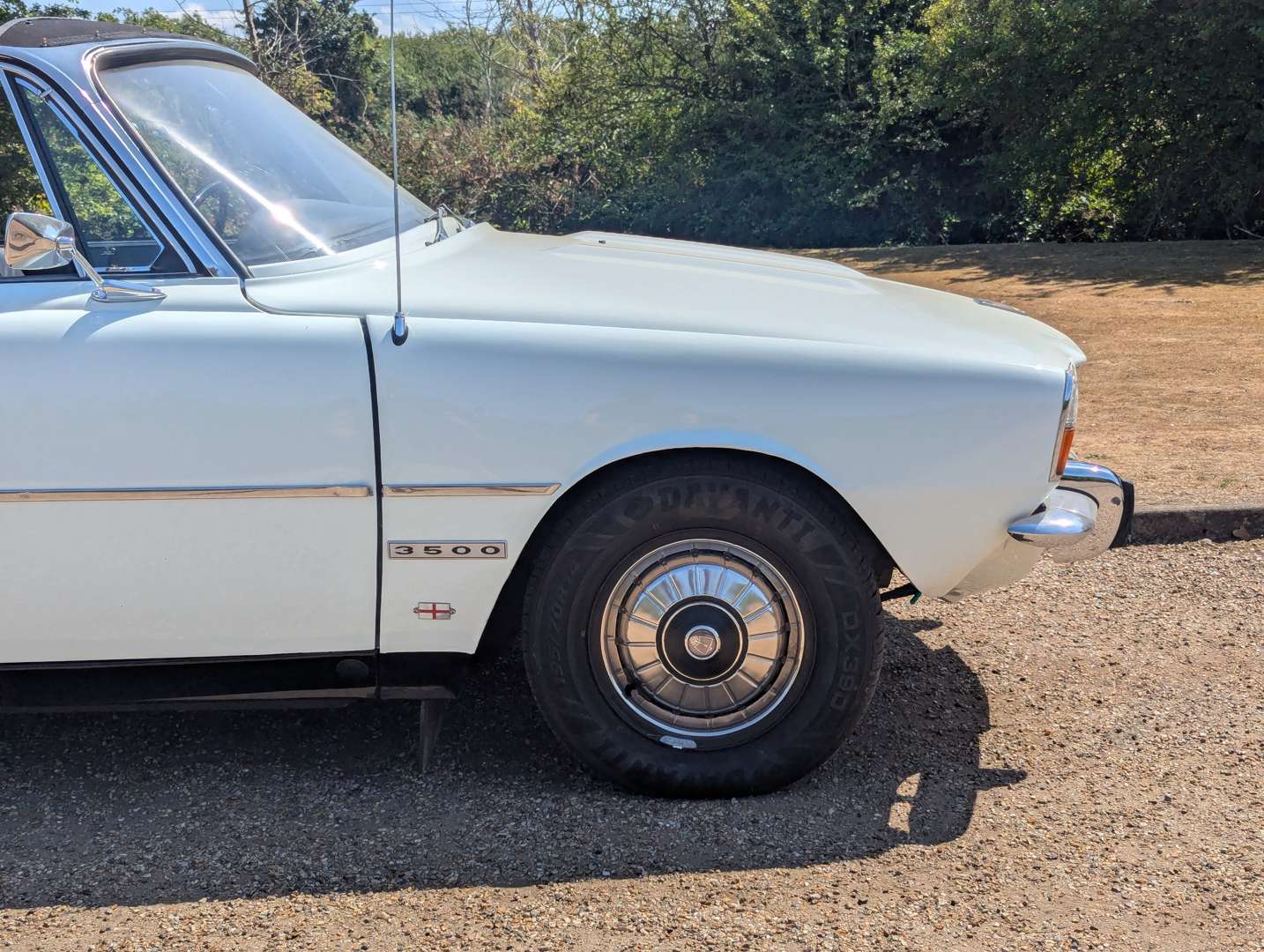 <p>1974 ROVER P6 3500 CONVERTIBLE</p>