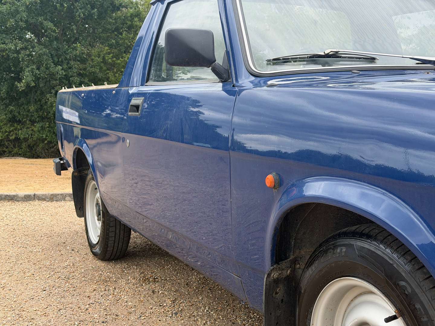 <p>1981 MORRIS 575 PICK-UP</p>