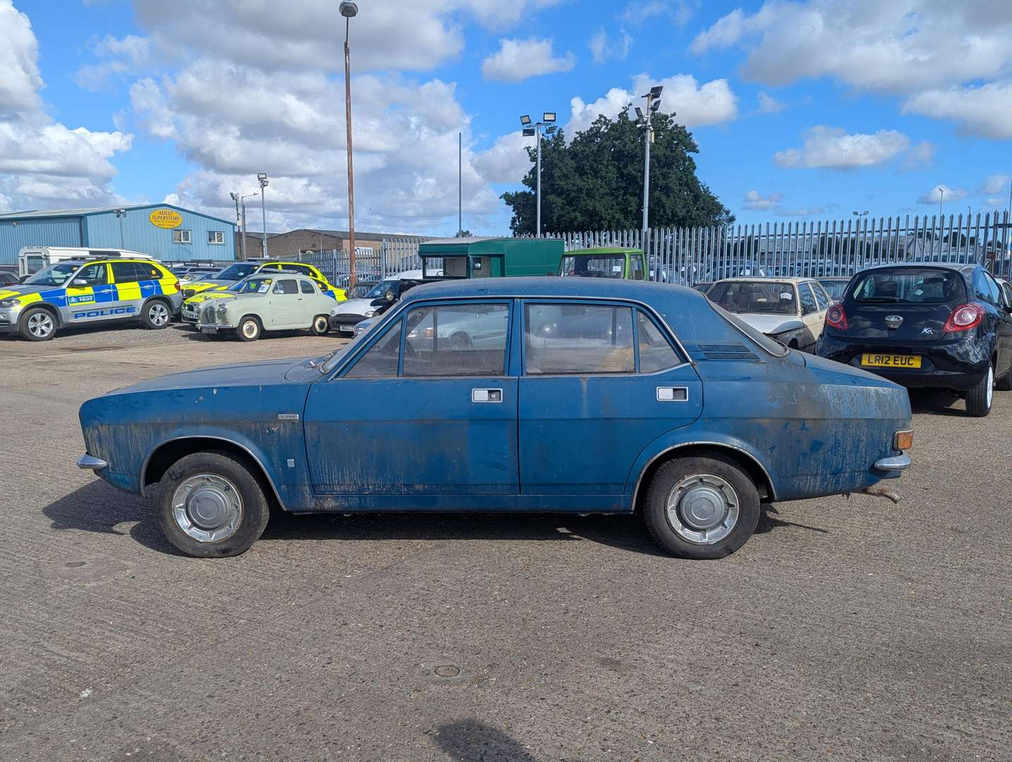 <p>1973 MORRIS MARINA 1.3 SUPER DELUXE MKI</p>