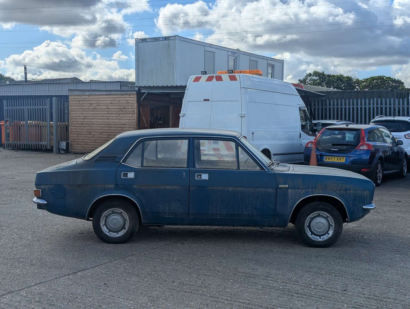<p>1973 MORRIS MARINA 1.3 SUPER DELUXE MKI</p>