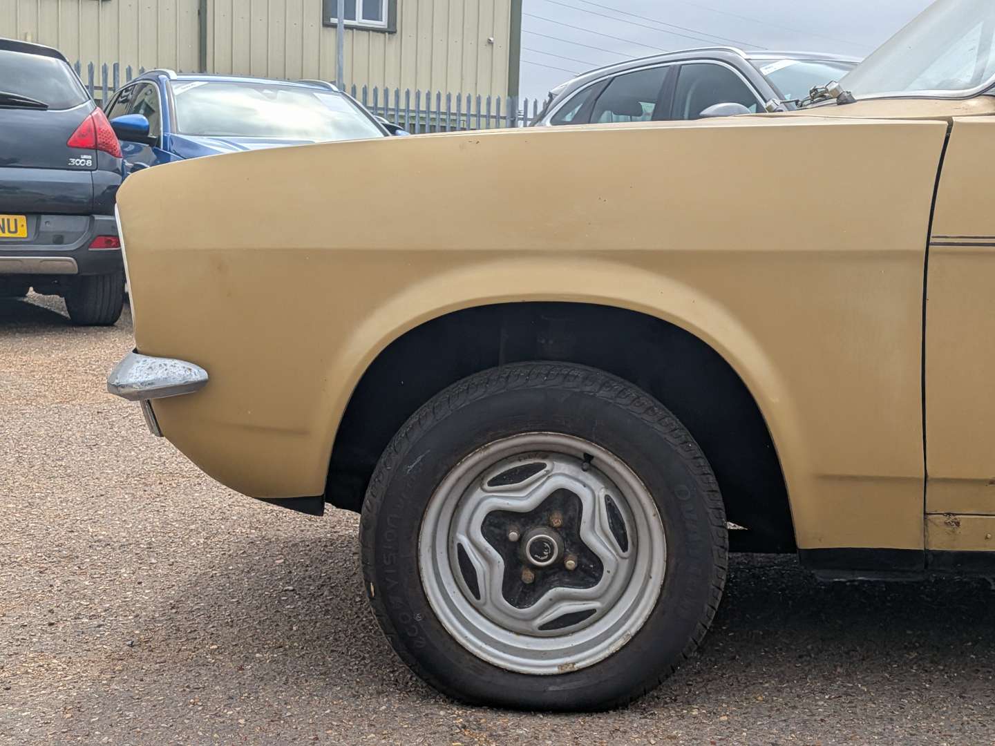 <p>1975 MORRIS MARINA 1.8 TC</p>