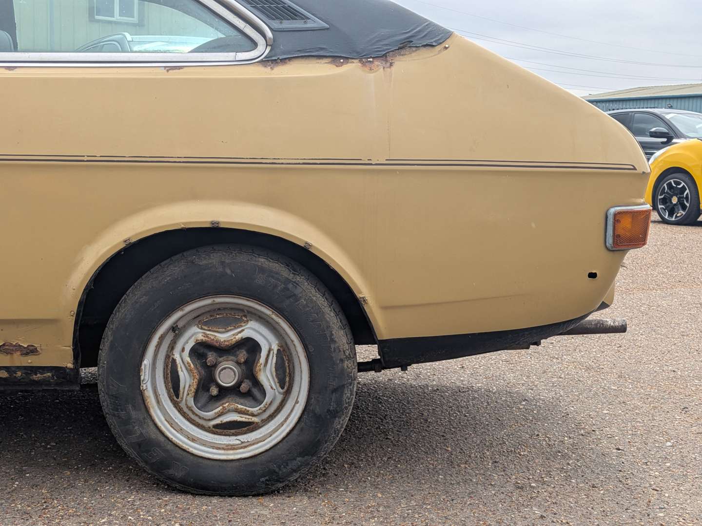 <p>1975 MORRIS MARINA 1.8 TC</p>