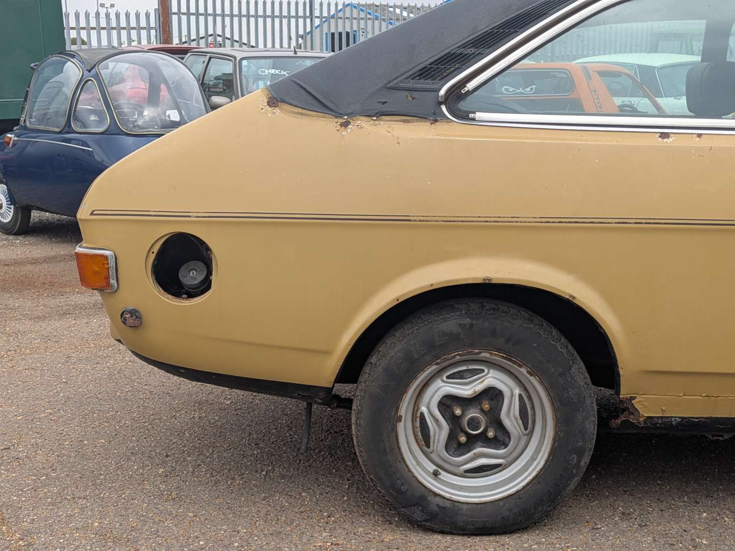 <p>1975 MORRIS MARINA 1.8 TC</p>
