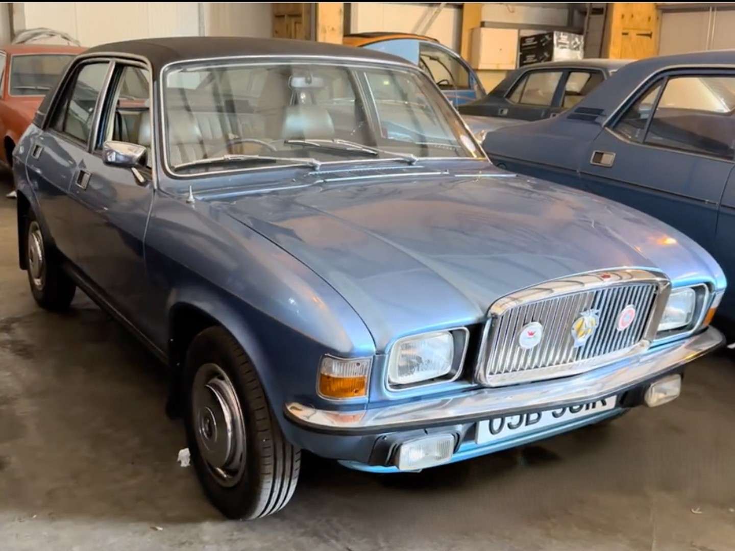 <p>1976 VANDEN PLAS 1500 AUTO</p>