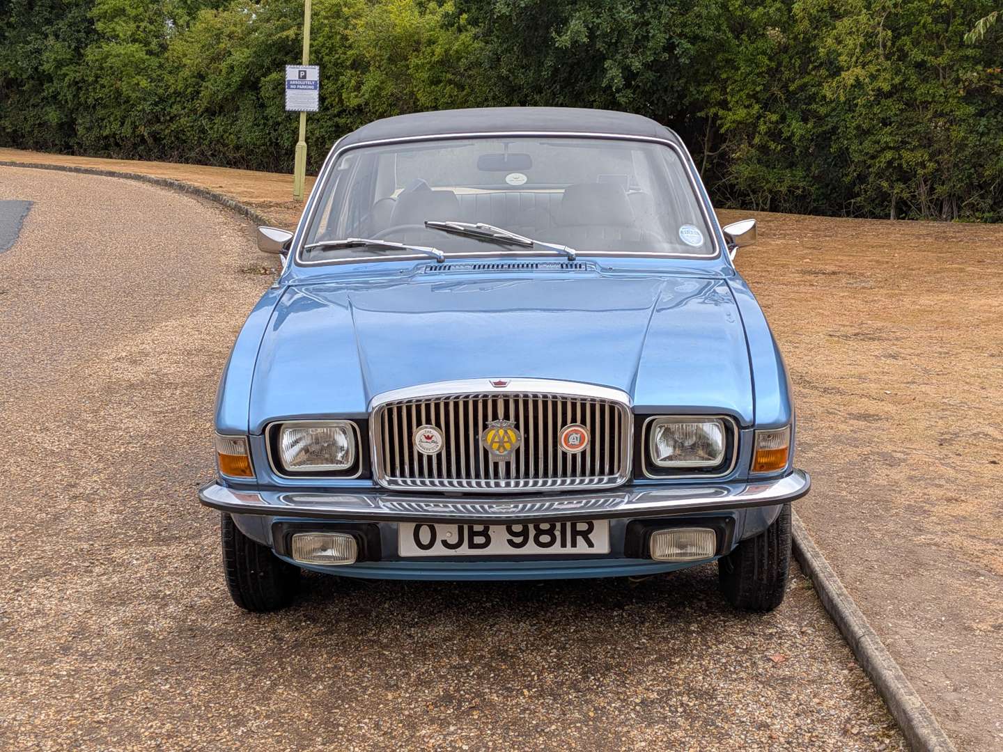 <p>1976 VANDEN PLAS 1500 AUTO</p>
