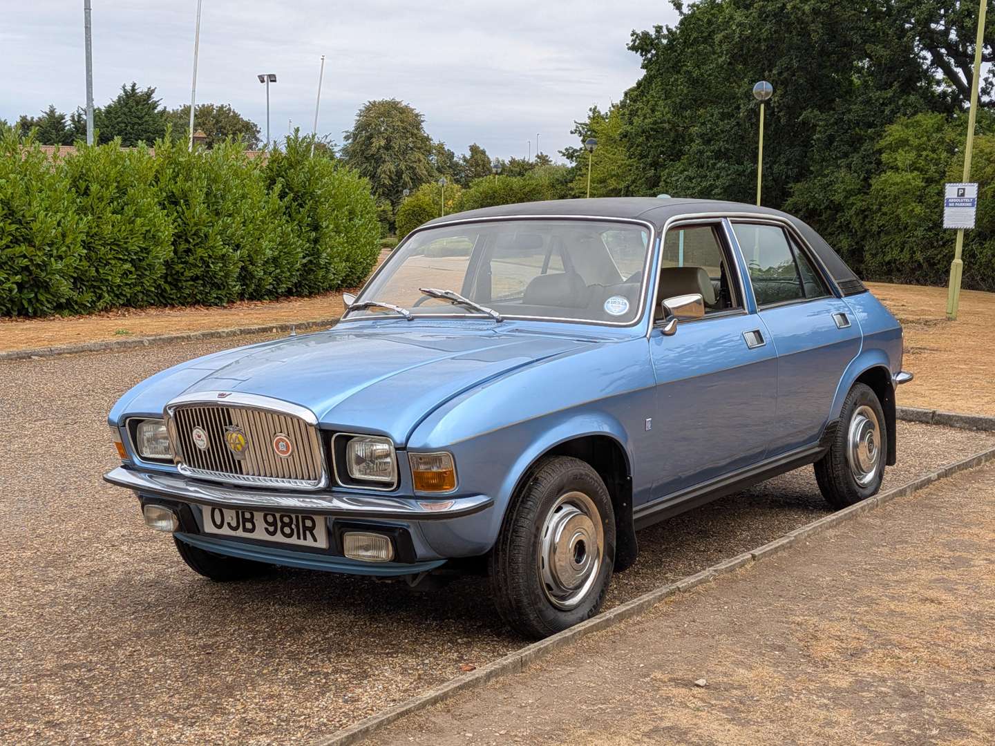 <p>1976 VANDEN PLAS 1500 AUTO</p>