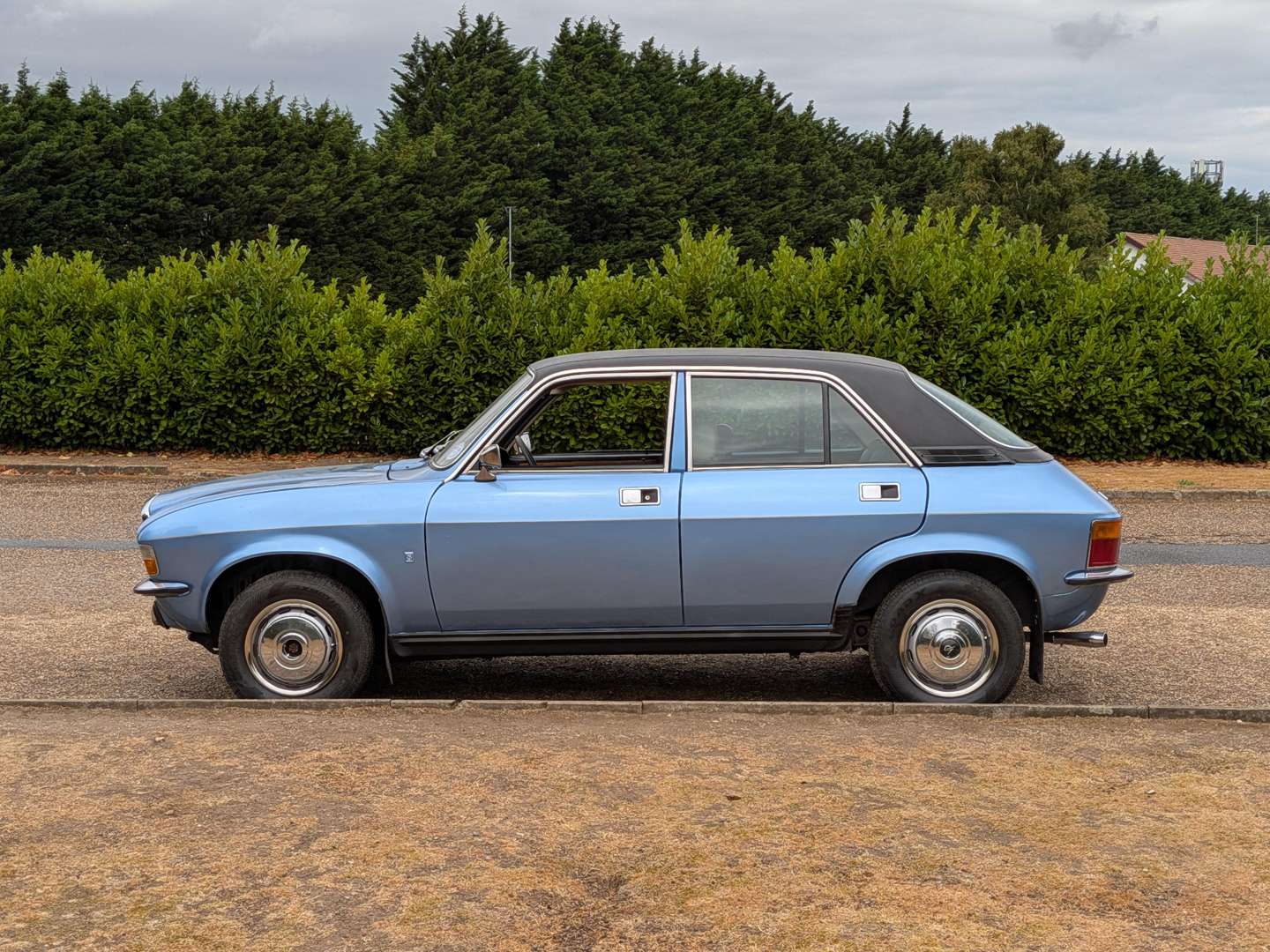 <p>1976 VANDEN PLAS 1500 AUTO</p>
