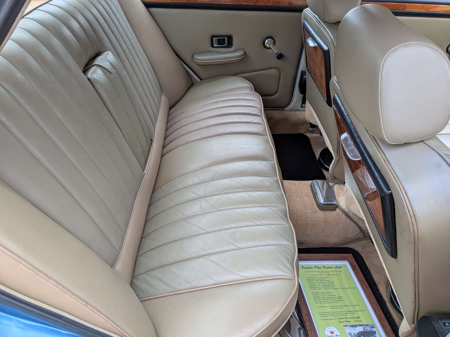 <p>1976 VANDEN PLAS 1500 AUTO</p>
