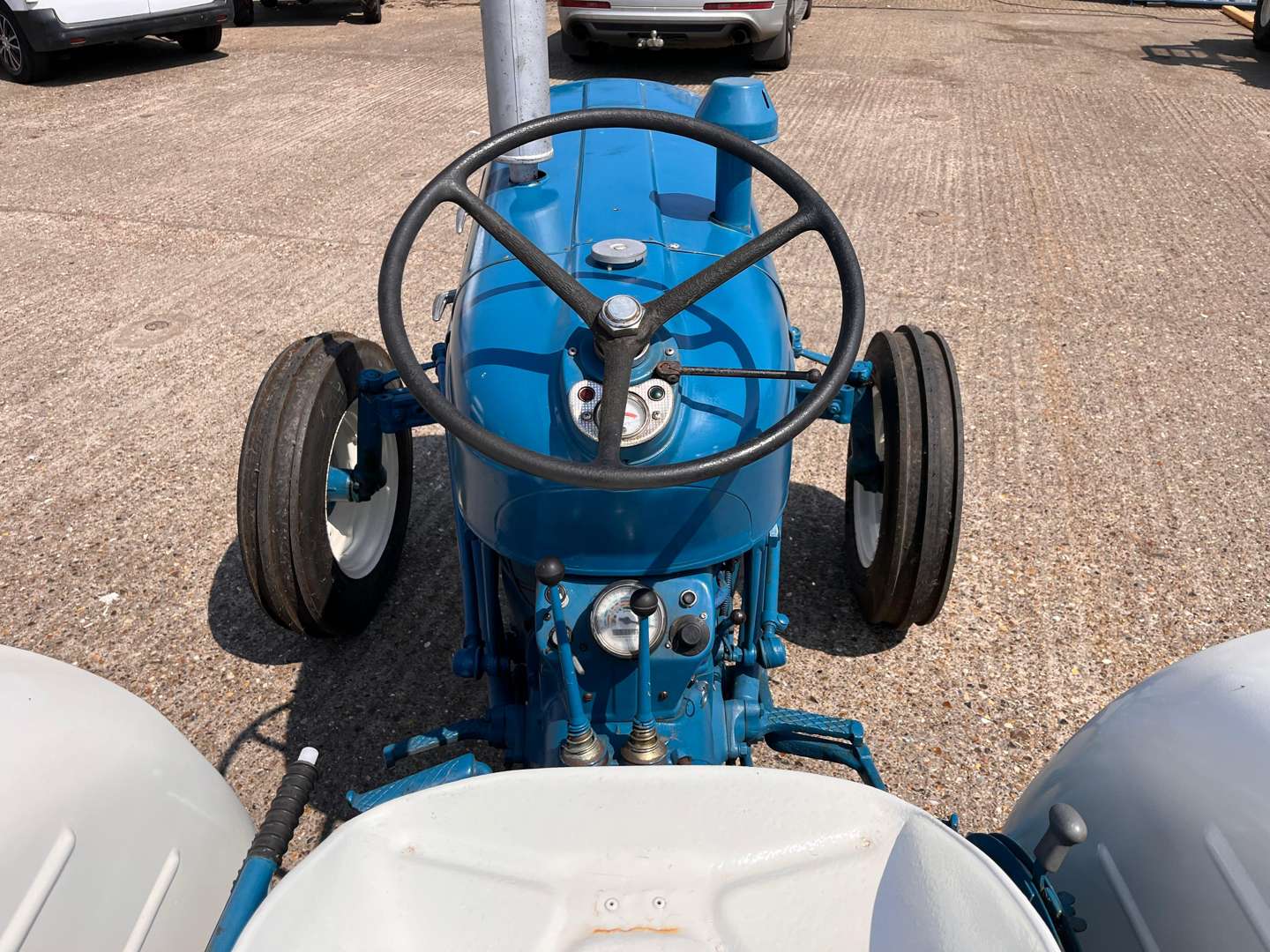 <p>1963 FORDSON NEW PERFORMANCE SUPER DEXTA</p>