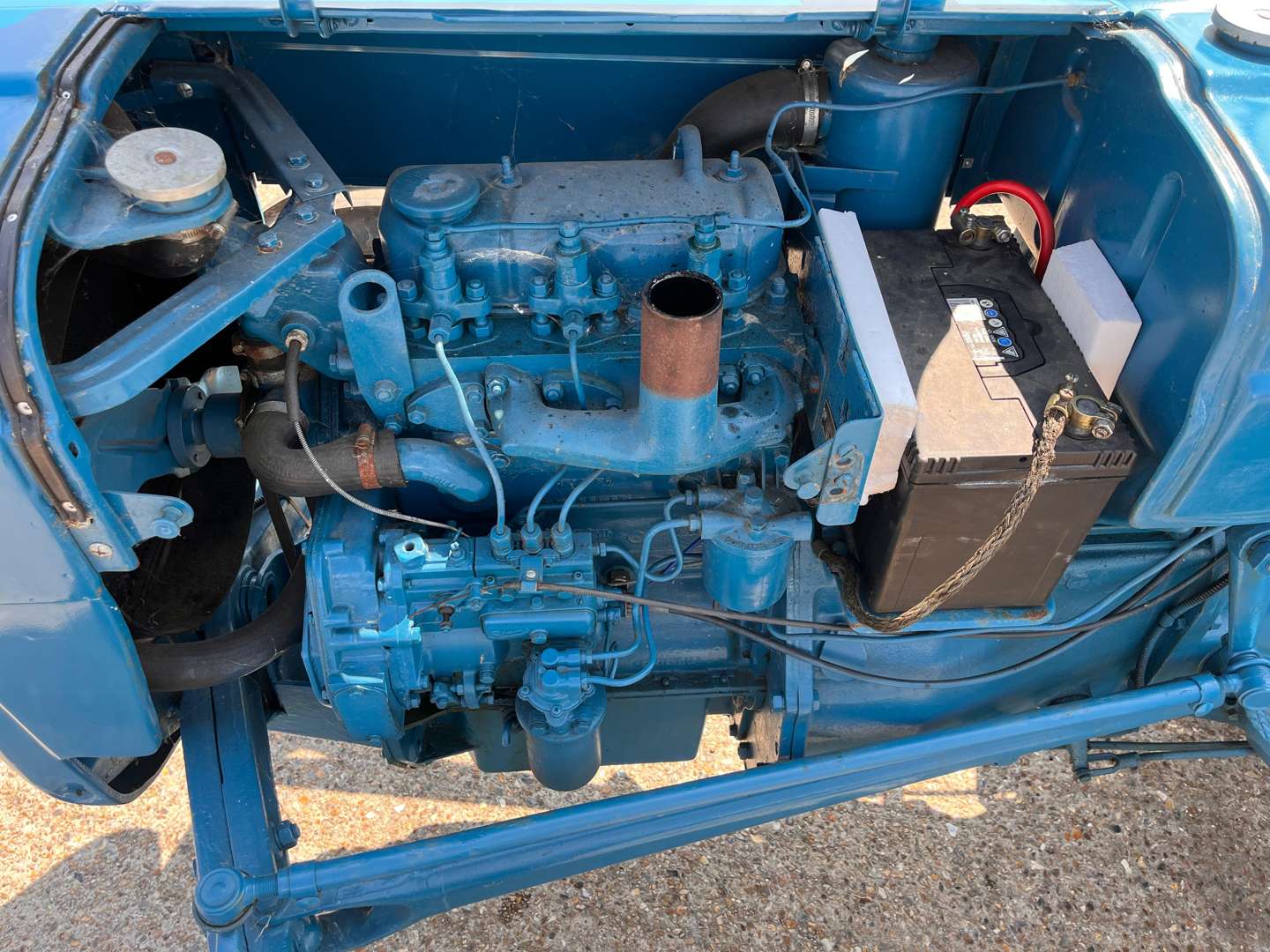 <p>1963 FORDSON NEW PERFORMANCE SUPER DEXTA</p>