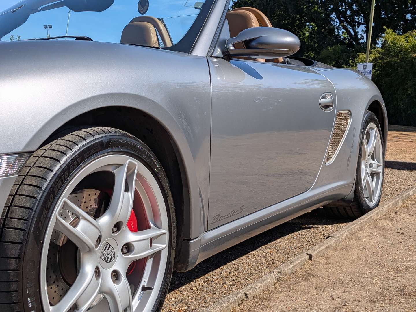 <p>2005 PORSCHE BOXSTER S 3.2L</p>
