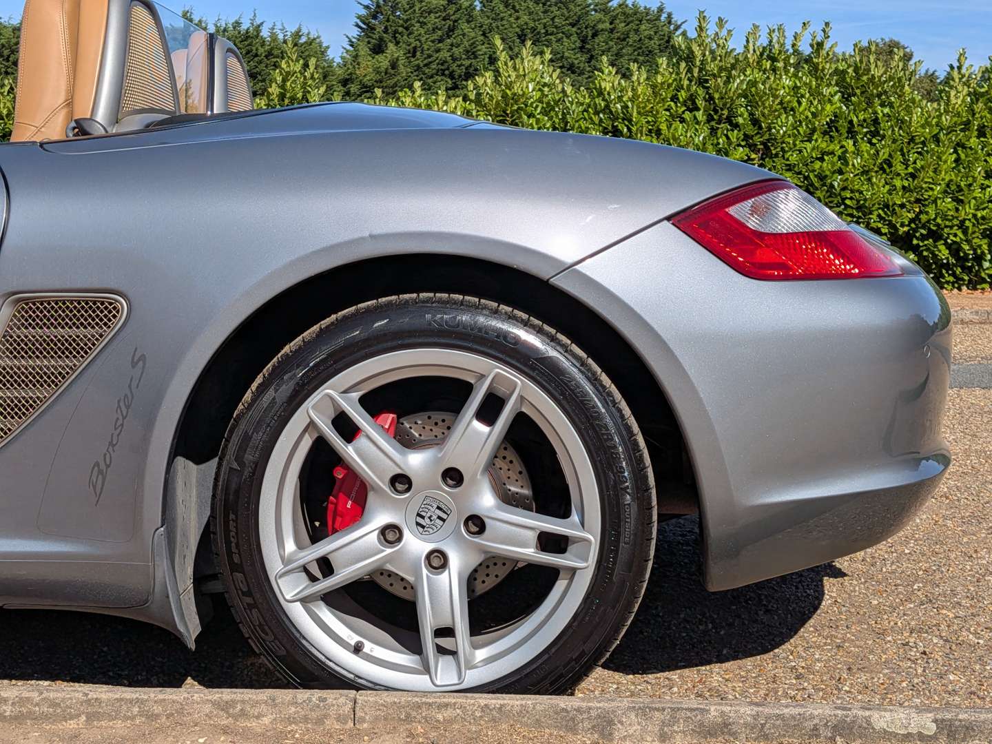 <p>2005 PORSCHE BOXSTER S 3.2L</p>