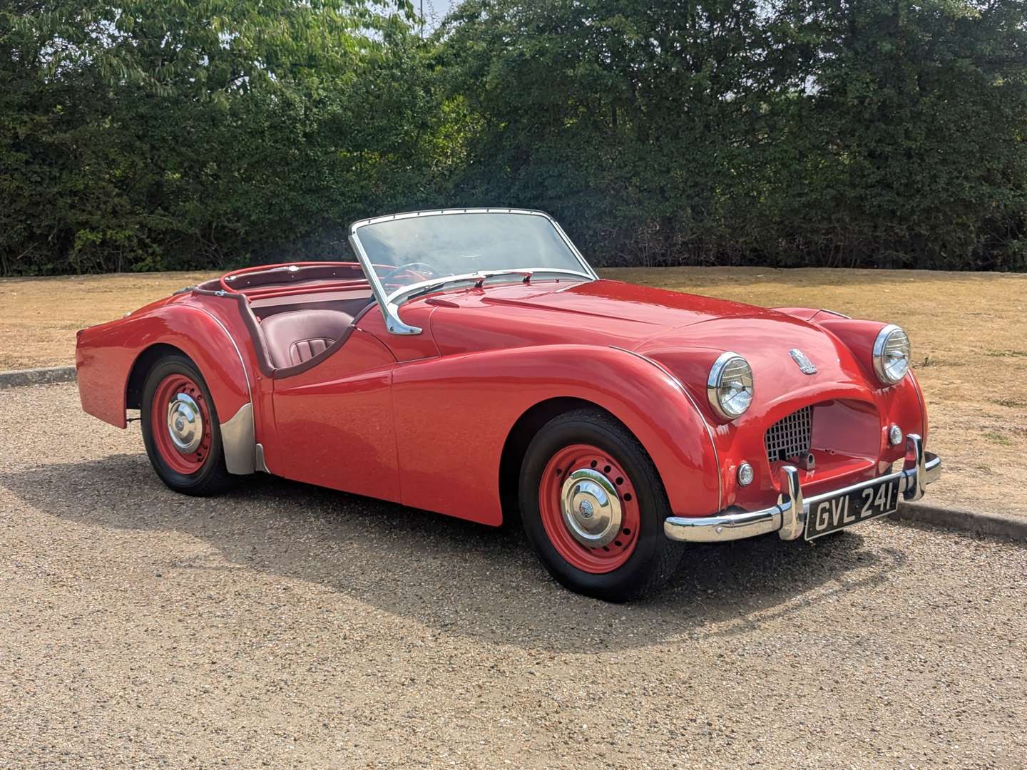 <p>1953 TRIUMPH TR2 “LONG DOOR”</p>