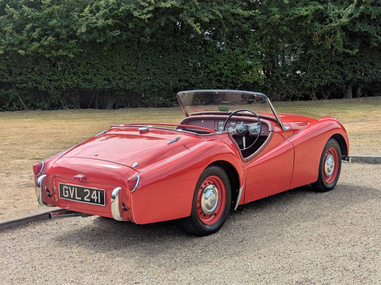 <p>1953 TRIUMPH TR2 “LONG DOOR”</p>