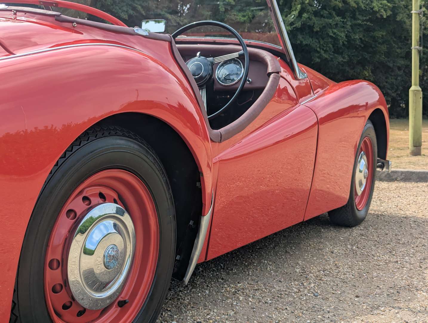 <p>1953 TRIUMPH TR2 “LONG DOOR”</p>