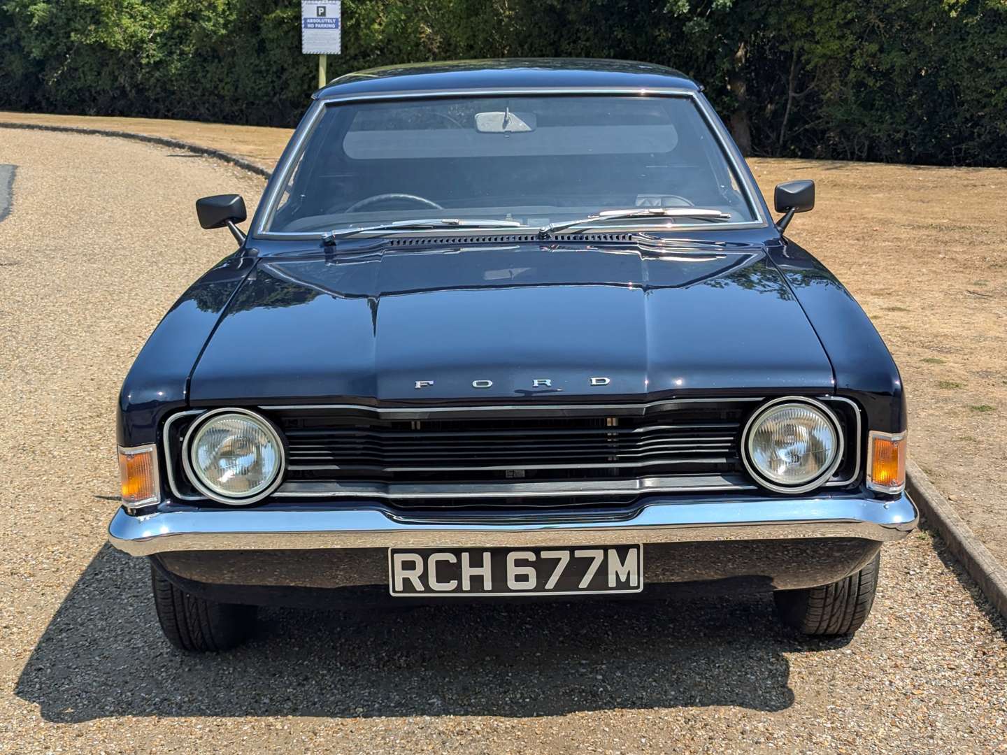 <p>1974 FORD CORTINA PICK-UP</p>