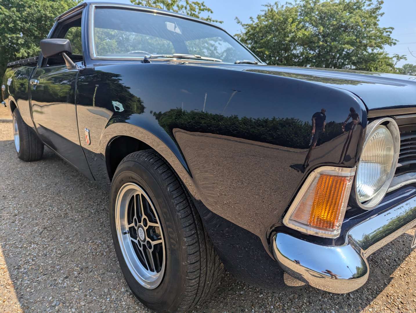 <p>1974 FORD CORTINA PICK-UP</p>