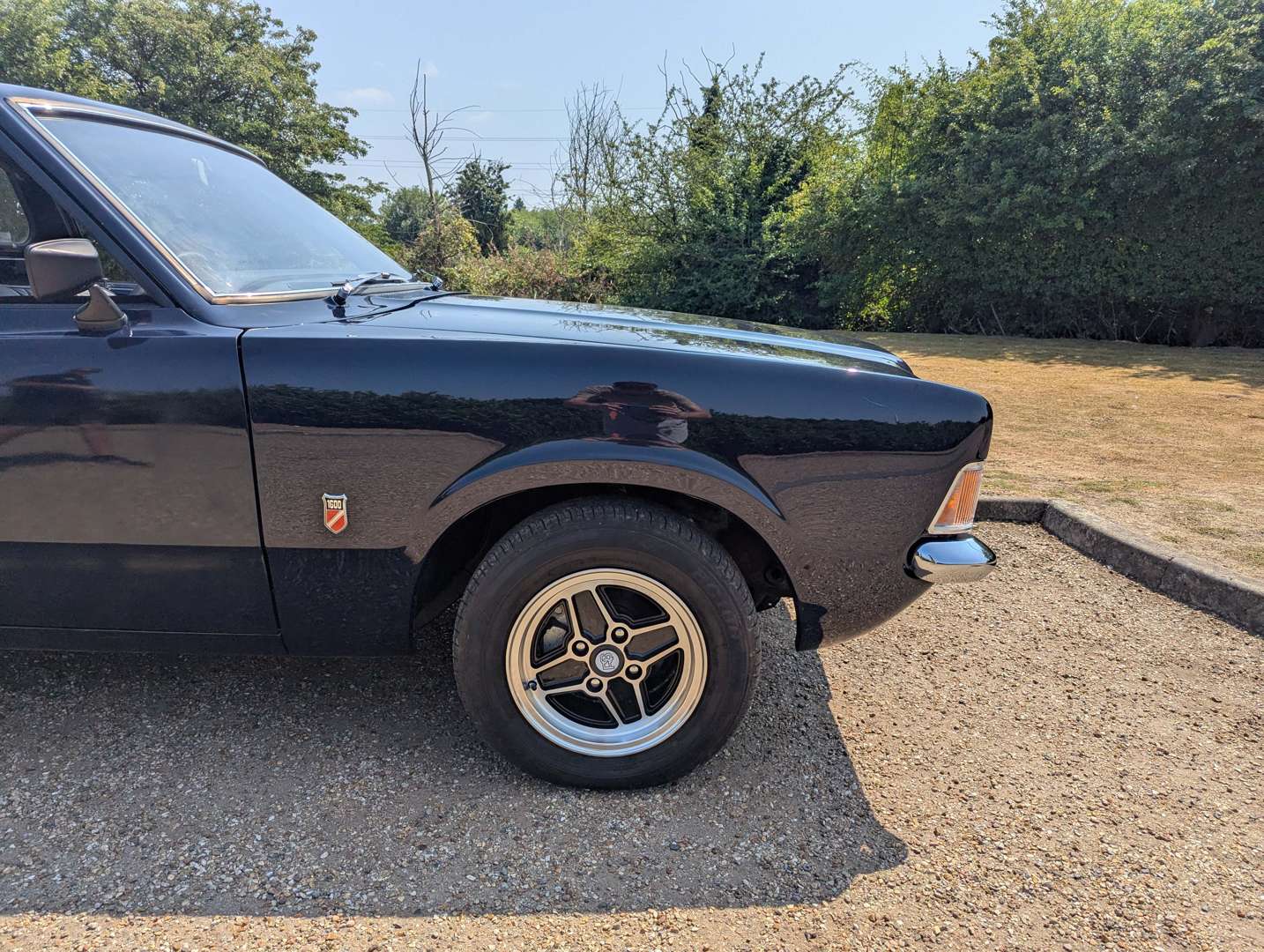 <p>1974 FORD CORTINA PICK-UP</p>