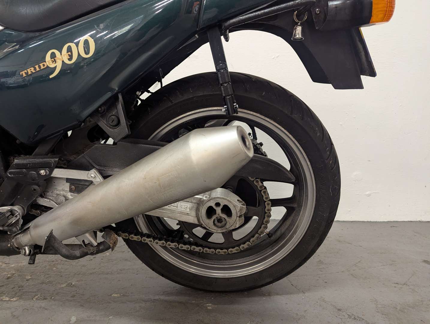 <p>1996 TRIUMPH TRIDENT 900</p>