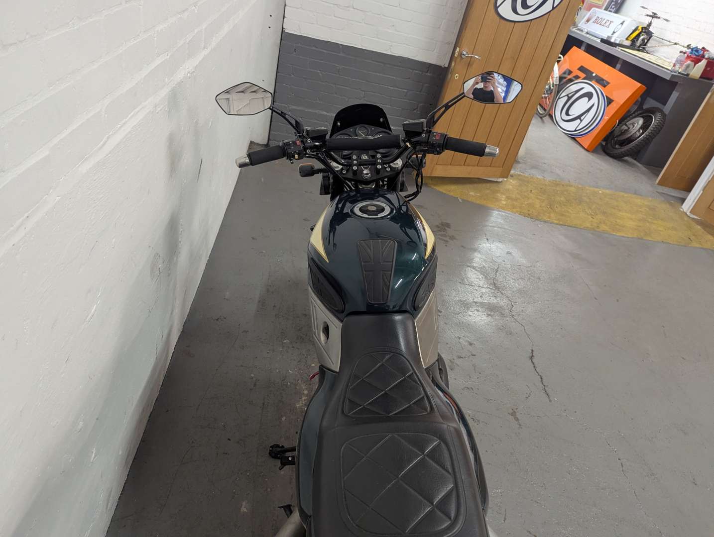 <p>1996 TRIUMPH TRIDENT 900</p>