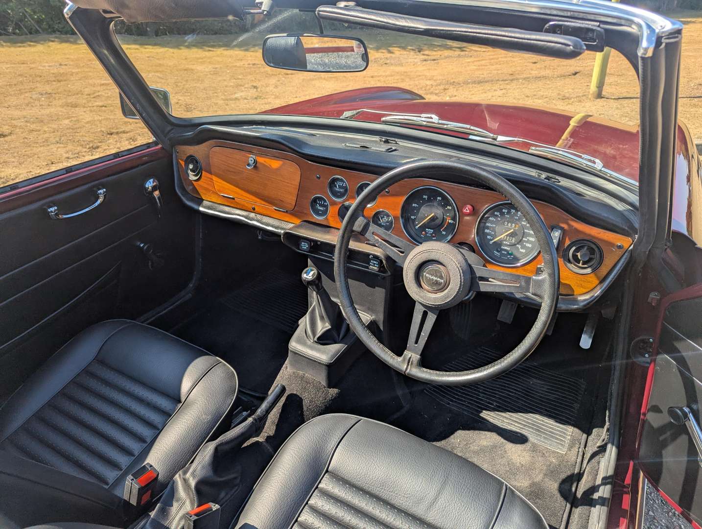 <p>1976 TRIUMPH TR6</p>