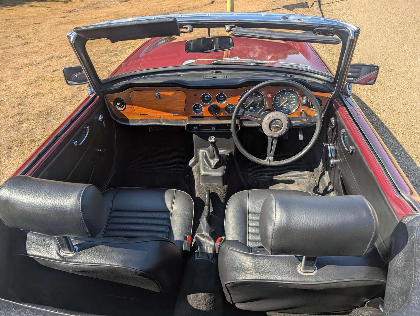 <p>1976 TRIUMPH TR6</p>
