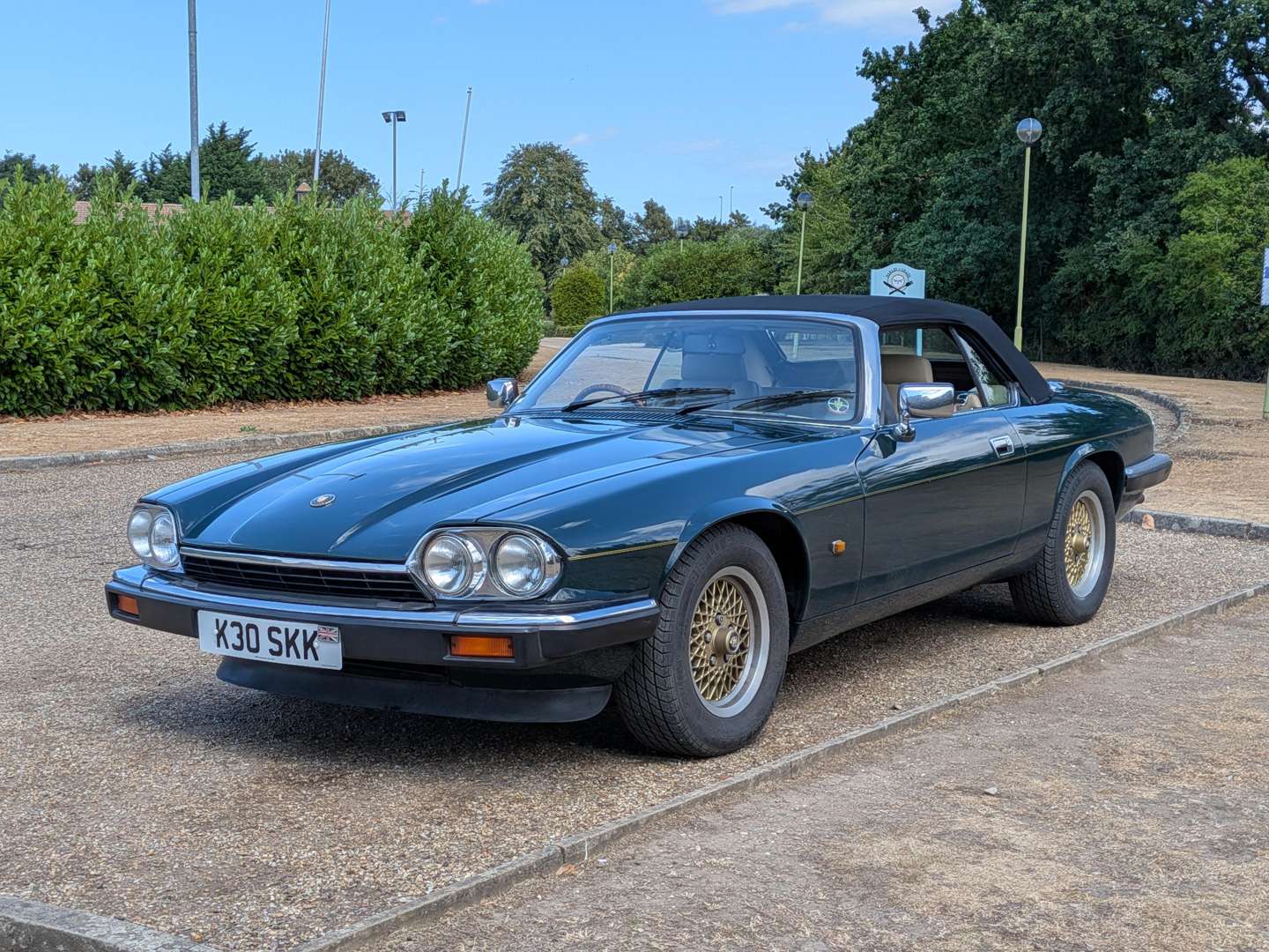 <p>1992 JAGUAR XJ-S CONVERTIBLE AUTO</p>