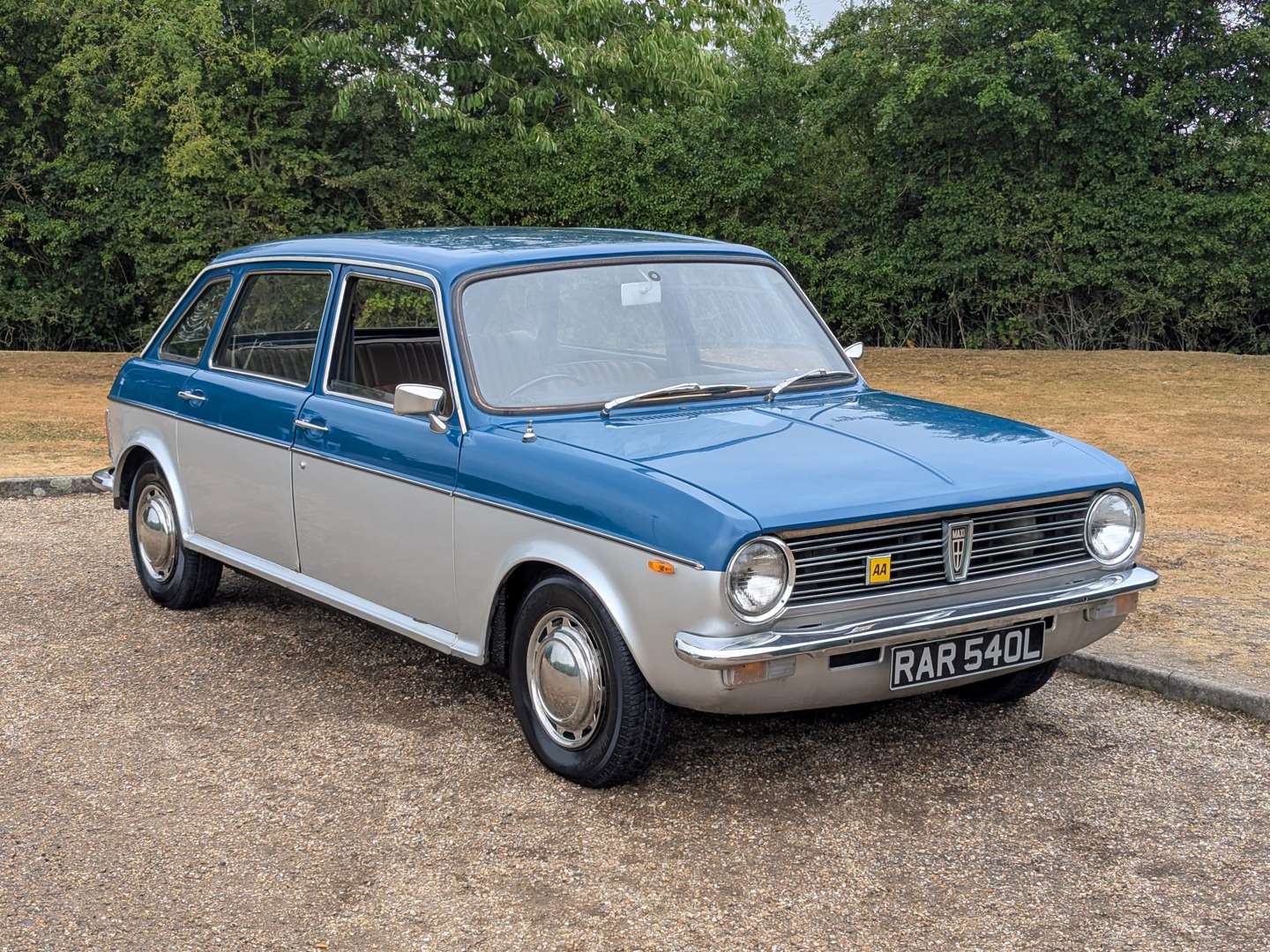 <p>1973 AUSTIN MAXI 1500</p>