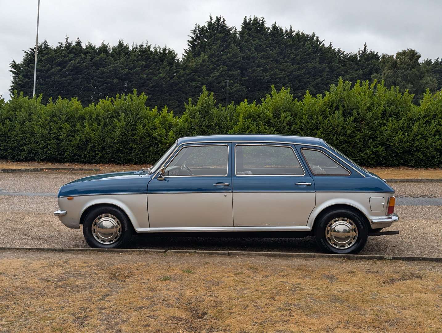 <p>1973 AUSTIN MAXI 1500</p>