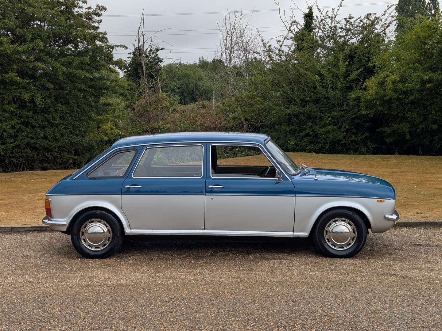 <p>1973 AUSTIN MAXI 1500</p>